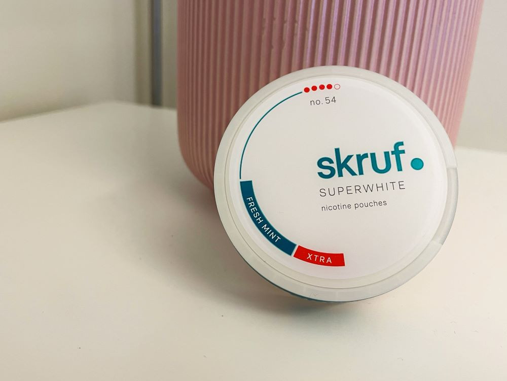 Skruf Super White Slim Fresh Strong #4 - Expert Review